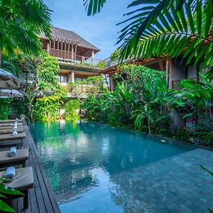 ***** Hotel Purana Indonesien